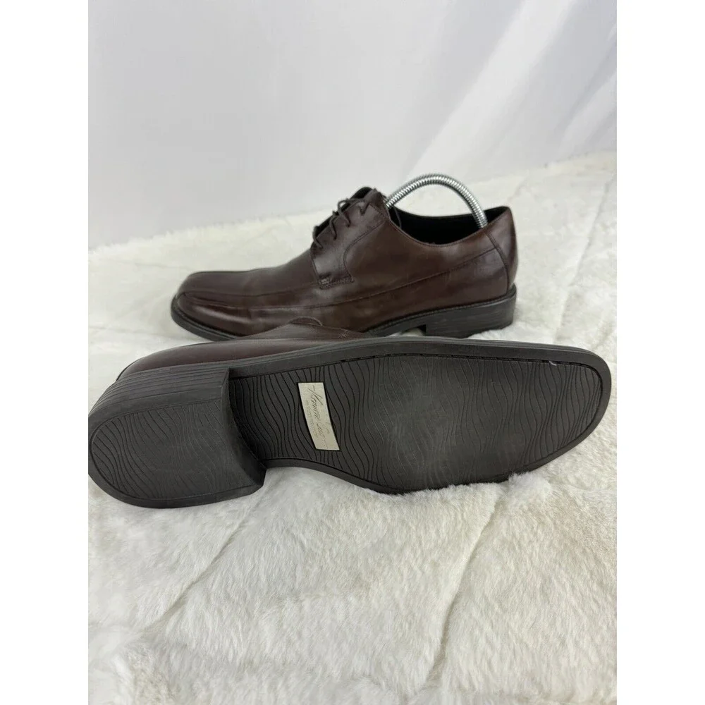 Men’s KENNETH COLE M72245  By The Way Silver Technology Brown Leather Shoe Sz 10